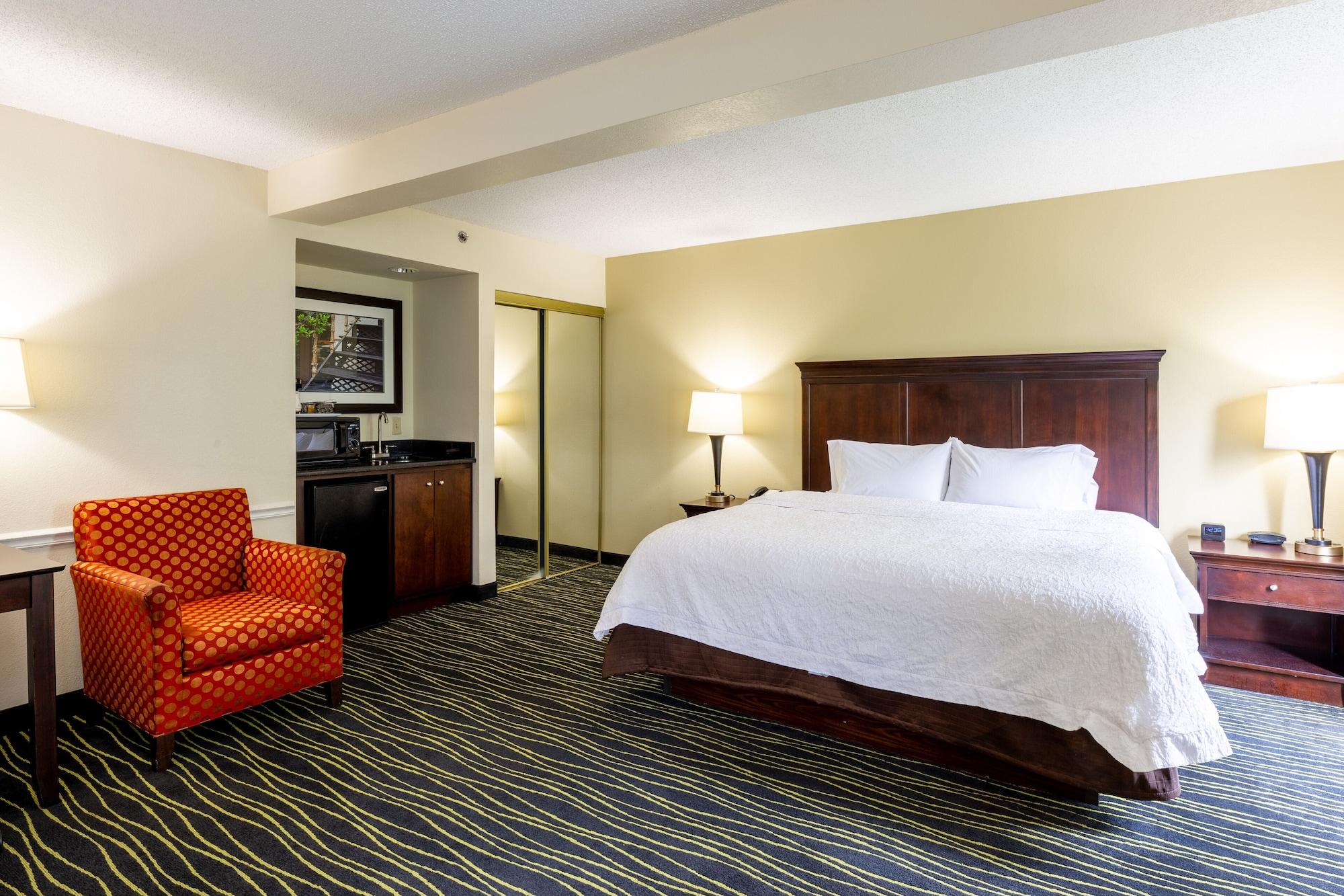 Hampton Inn Columbia I-26/Harbison Blvd Exterior photo