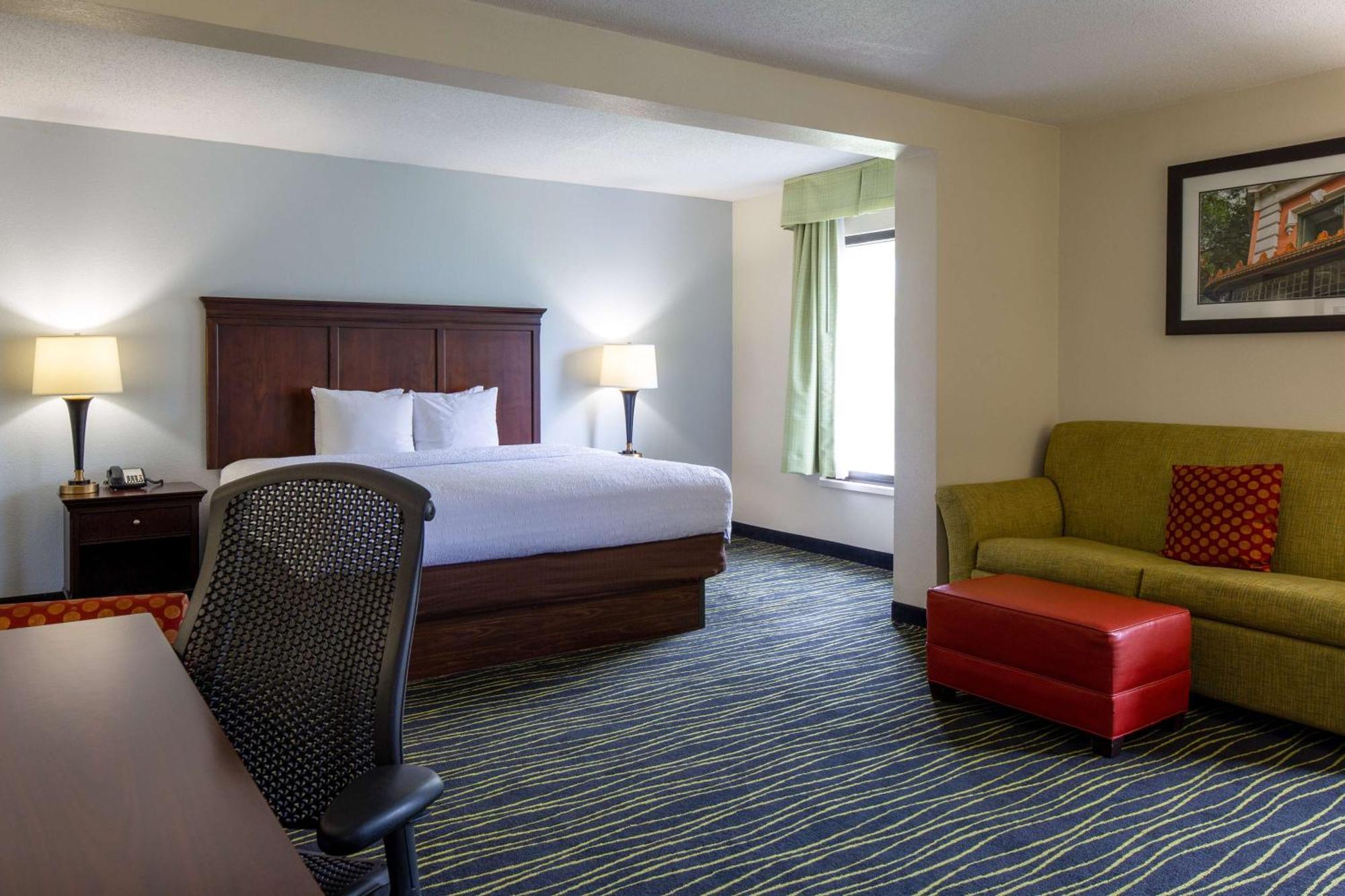 Hampton Inn Columbia I-26/Harbison Blvd Exterior photo